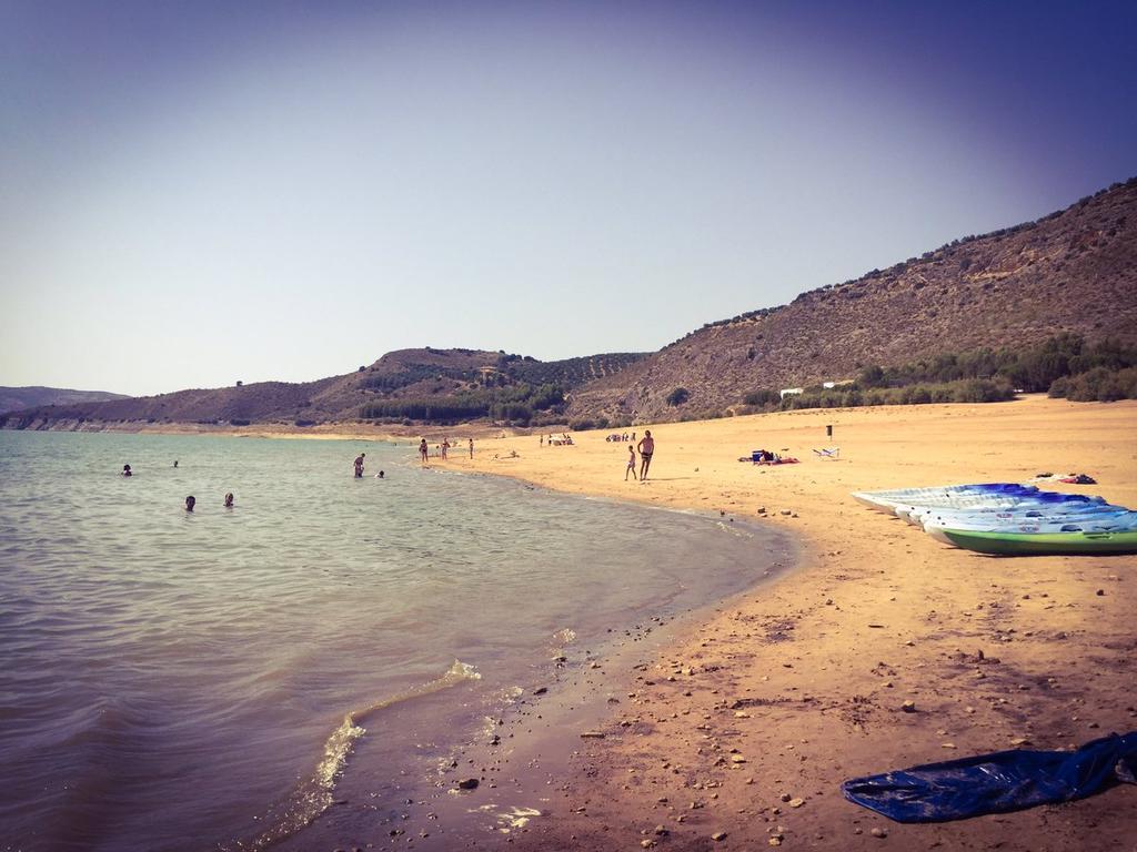 Camping Valdearenas Iznájar Dış mekan fotoğraf